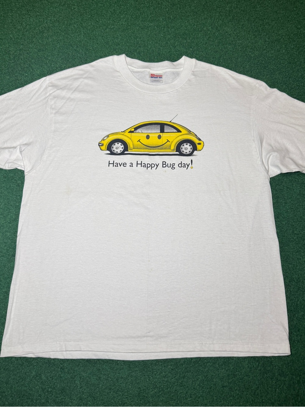 Vintage 90s Volkswagen Beetle T-shirt, Car Hippie Adventure Racing VW Bug (XL)